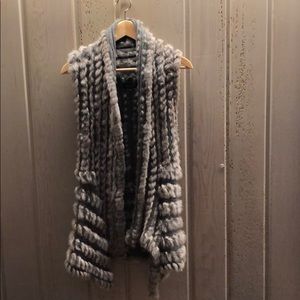 Fur vest